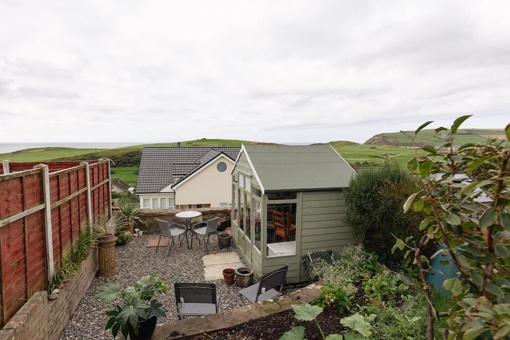 Little Blue House - With Seaview Near The District National Park St Bees